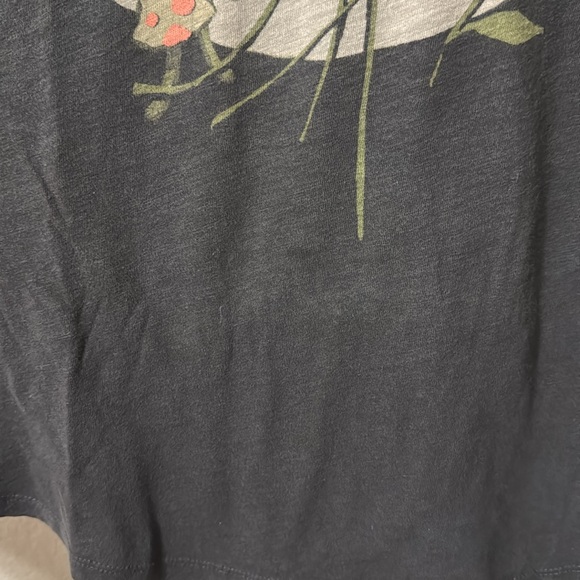 Old navy XXL graphic tshirt - Picture 3 of 4